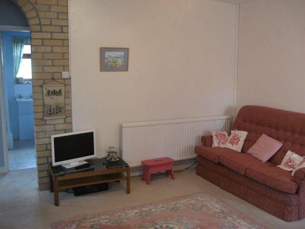 Cae Y Rhedyn Annexe Otel Crickhowell Dış mekan fotoğraf